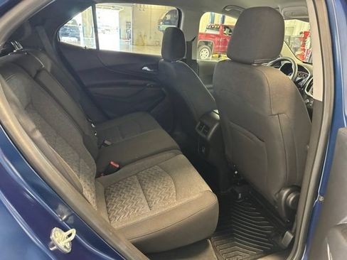 Used 2022 Chevrolet Equinox LT FWD image 12