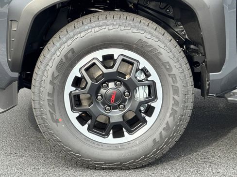 New 2025 Toyota 4Runner TRD Off-Road Premium image 33