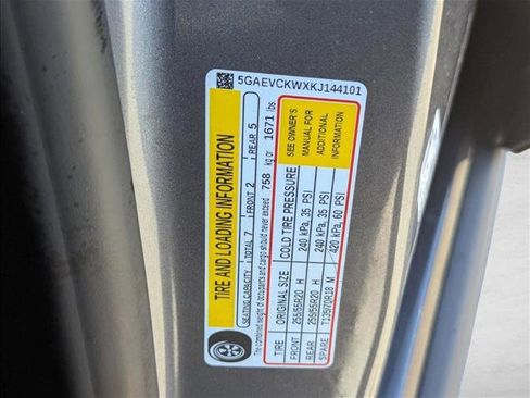 Used 2019 Buick Enclave Avenir w/ Avenir Technology Package image 22