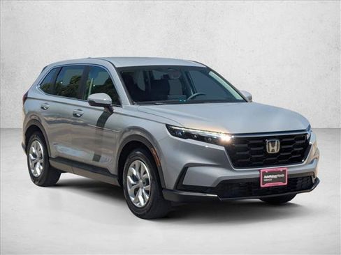 Used 2024 Honda CR-V LX image 3