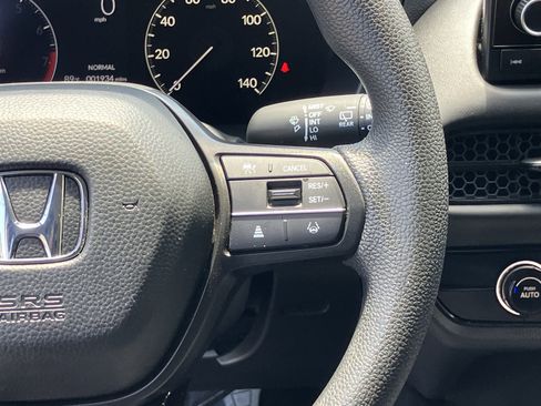 Used 2025 Honda HR-V LX image 22