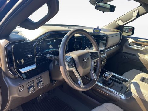 Used 2022 Chevrolet Silverado 1500 RST image 14