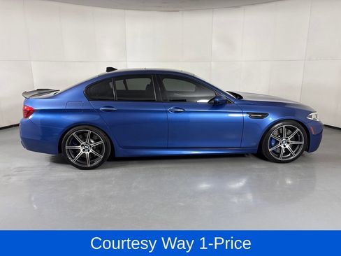 Used 2014 BMW M5 RWD image 11