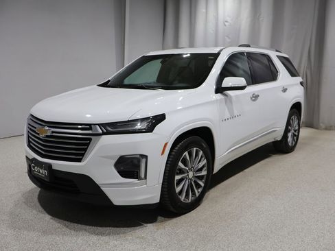 Used 2023 Chevrolet Traverse Premier w/ LPO, Floor Liner Package AWD/4WD image 11