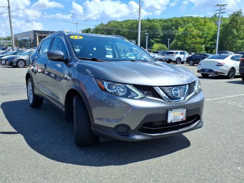 Certified 2018 Nissan Rogue Sport SV AWD/4WD image 3