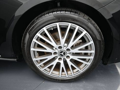 Used 2025 Mercedes-Benz CLA 250 image 15