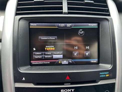 Used 2013 Ford Edge Sport w/ Driver Entry Pkg image 19