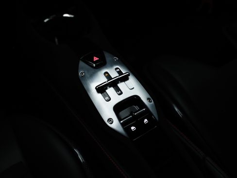 Used 2022 Ferrari SF90 Stradale AWD/4WD image 25