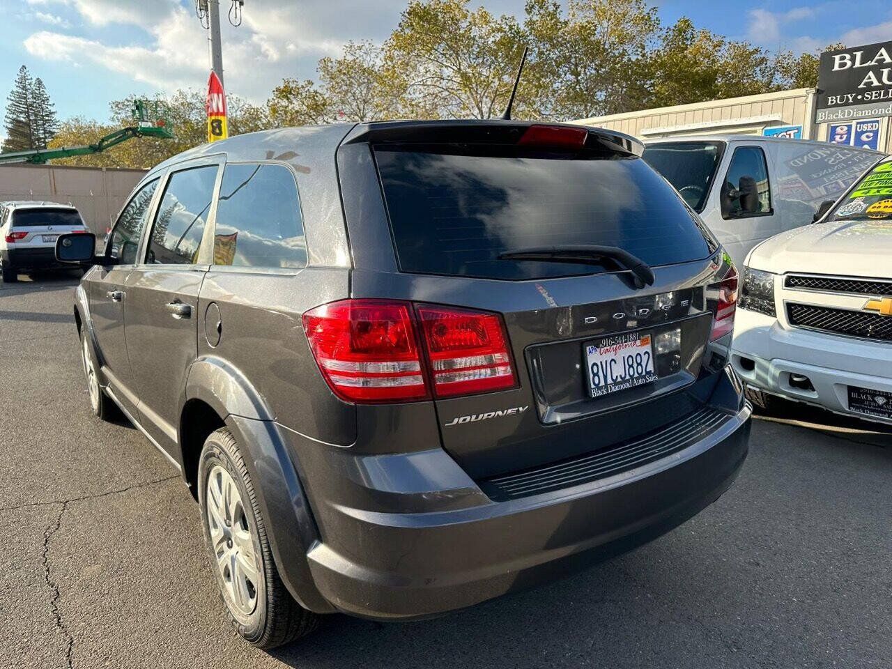 Used 2015 Dodge Journey American Value Package w/ Flexible Seating Group FWD image 10
