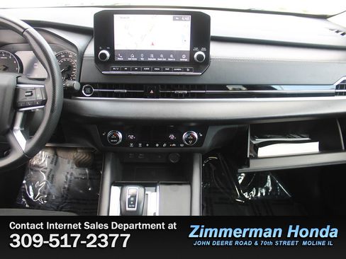 Used 2024 Mitsubishi Outlander SE AWD/4WD image 18