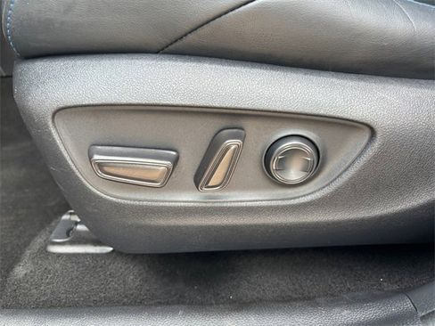 Used 2020 Toyota RAV4 XSE image 16