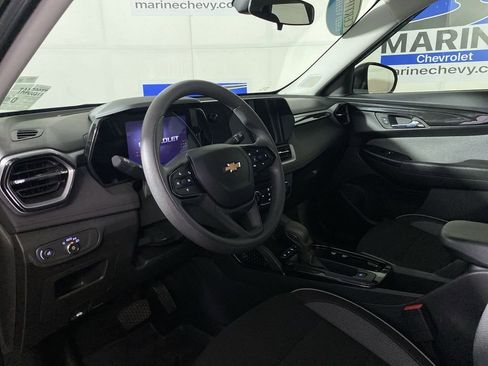 Used 2024 Chevrolet TrailBlazer LS w/ LS Convenience Package AWD/4WD image 15