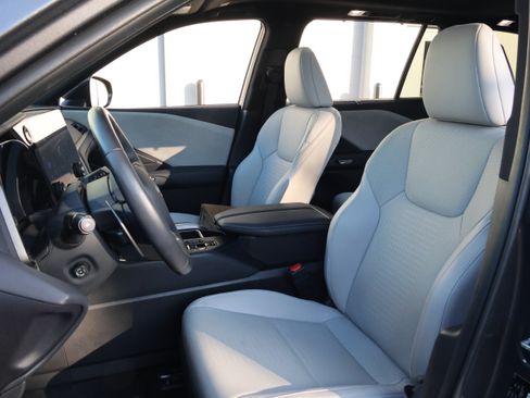 Used 2025 Lexus TX 350 AWD w/ Technology Package image 35