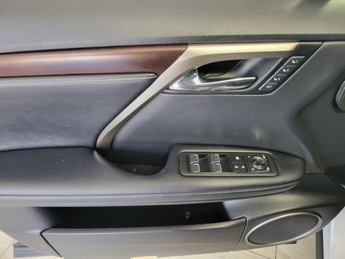 Used 2022 Lexus RX 450h AWD w/ Premium Package image 18