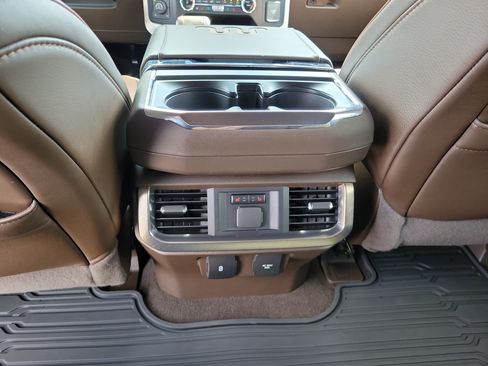Used 2022 Ford F150 King Ranch w/ Equipment Group 601A High AWD/4WD image 10
