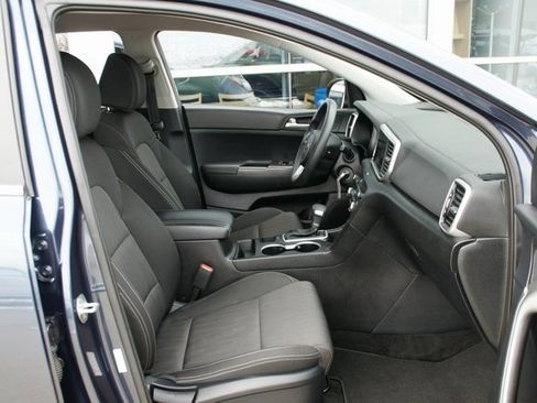 Used 2022 Kia Sportage LX image 32