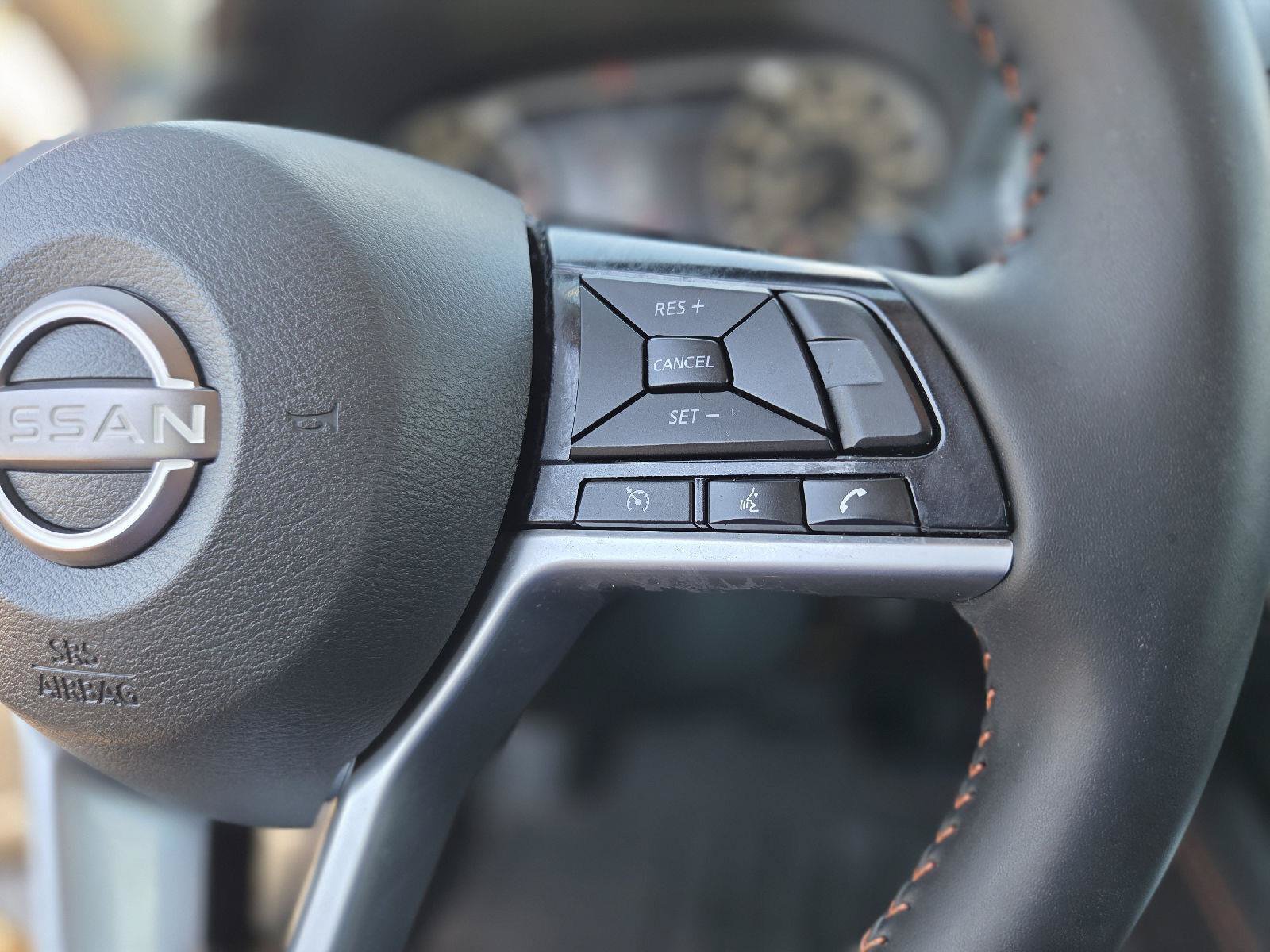 Used 2025 Nissan Altima 2.5 SR FWD image 12
