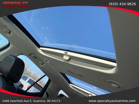 Used 2018 Chevrolet Traverse LT image 45