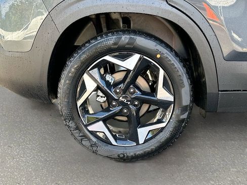 New 2026 Kia Seltos S image 29