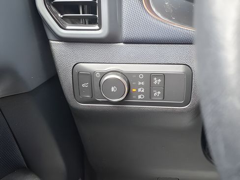 Used 2021 Ford Bronco Sport Outer Banks AWD/4WD image 28