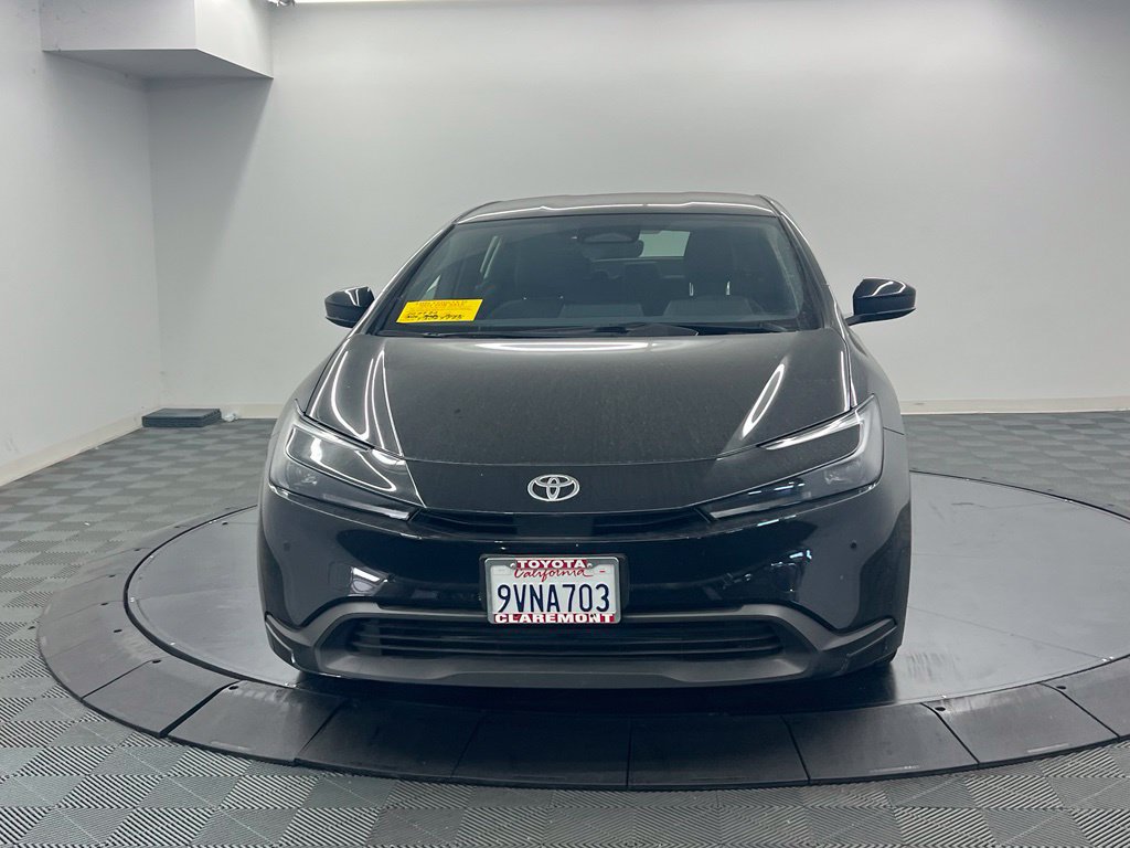 Used 2026 Toyota Prius LE FWD image 3
