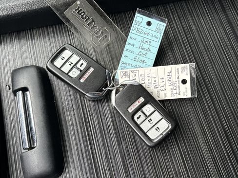 Used 2019 Honda Pilot Elite image 19