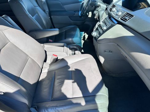 Used 2012 Honda Odyssey Touring image 10