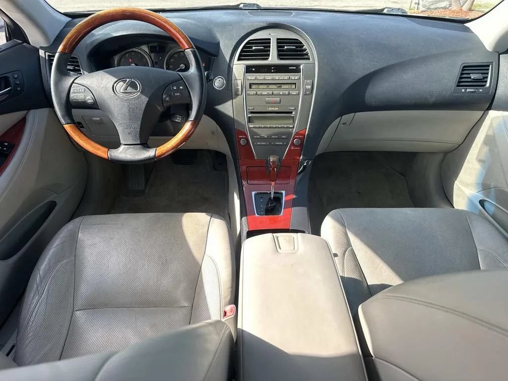 Used 2007 Lexus ES 350 w/ Premium Pkg FWD image 16