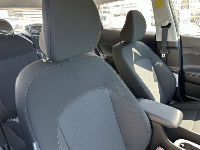 New 2027 Hyundai Kona SE FWD image 26