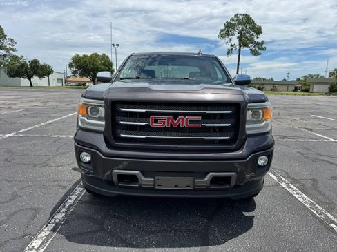 Used 2015 GMC Sierra 1500 SLT w/ All-Terrain Package AWD/4WD image 3
