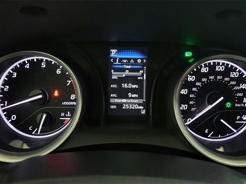 Used 2024 Toyota Camry LE image 17