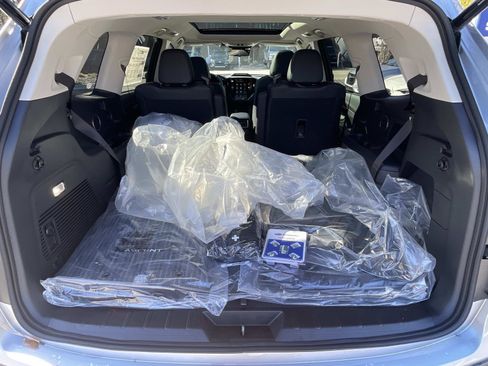 New 2025 Subaru Ascent Touring image 4
