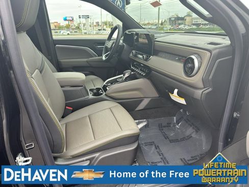 New 2026 Chevrolet Colorado ZR2 w/ Technology Package AWD/4WD image 27