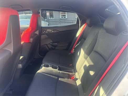 Used 2019 Honda Civic Type R image 10