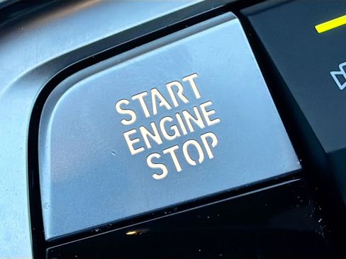 Used 2025 BMW X1 xDrive28i w/ Technology Package image 35