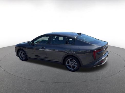 Used 2025 Kia K4 FWD image 9