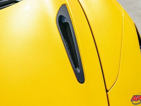 Used 2020 McLaren 720S Performance RWD image 34