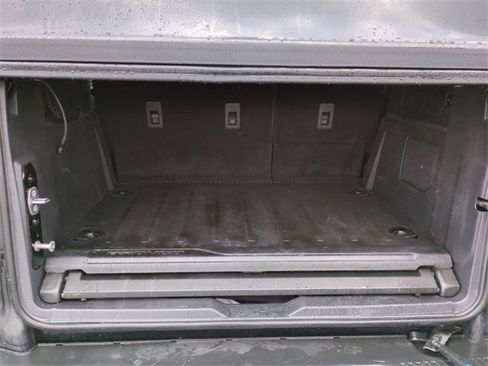 Used 2024 Ford Bronco Black Diamond image 14