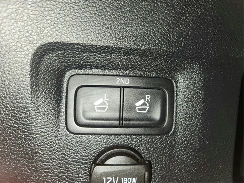 Used 2021 Kia Telluride S image 31