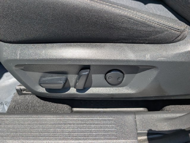 Used 2023 Nissan Rogue SV AWD/4WD image 20