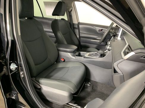 Used 2025 Toyota RAV4 LE image 36