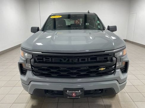 Used 2024 Chevrolet Silverado 1500 Custom AWD/4WD image 2