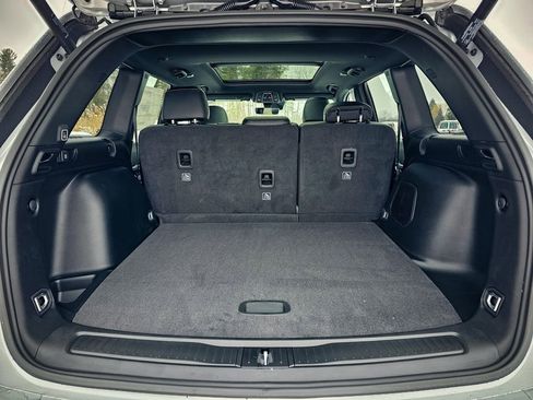 New 2026 Jeep Grand Cherokee Limited image 37