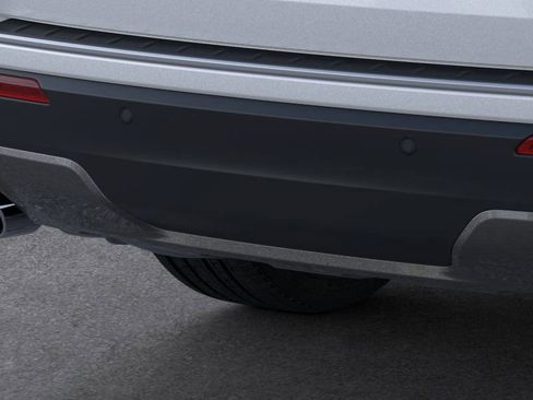 Used 2024 Ford Explorer XLT w/ Equipment Group 202A image 24