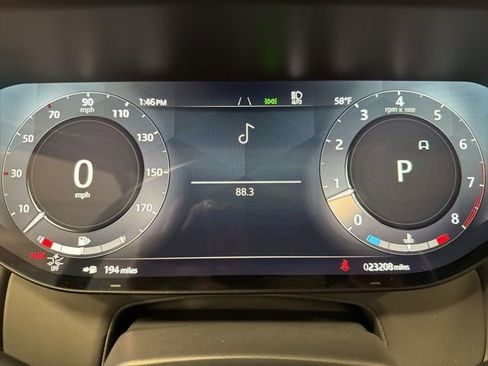 Used 2024 Land Rover Range Rover SE image 24