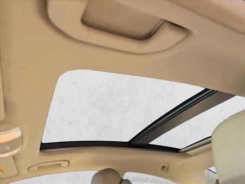 Used 2015 Mercedes-Benz C 250 Coupe image 18