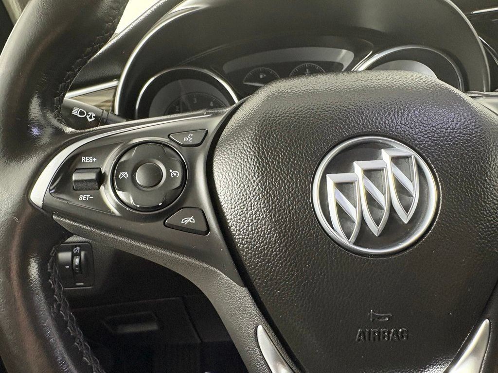 Used 2020 Buick Envision Preferred FWD image 21