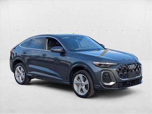 New 2025 Audi Q5 Premium Plus w/ Premium Plus image 5