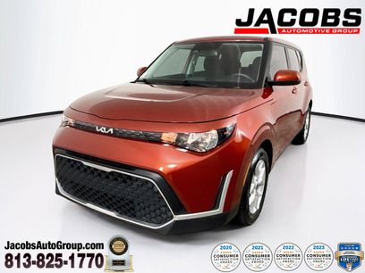 Used 2025 Kia Soul LX w/ LX Technology Package