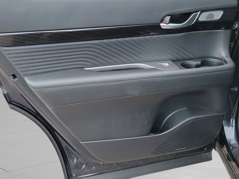 Used 2024 Hyundai Palisade Calligraphy image 28